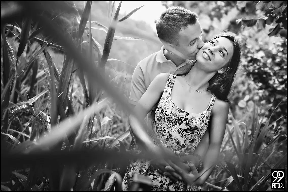 sesja narzeczeńska pieskowa skała,plener ślubny w ojcowie