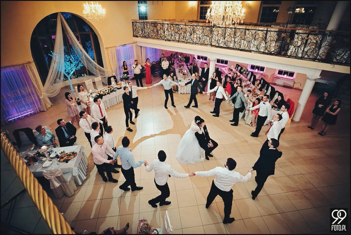 Hotel Margerita Kraków, magiczny wystrój sali weselnej, ślub w Krakowie