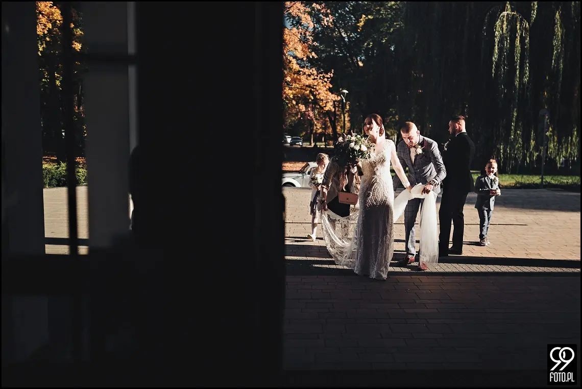 Zielone Wzgórze Koniusza, fotograf ślubny Proszowice, garbus do ślubu