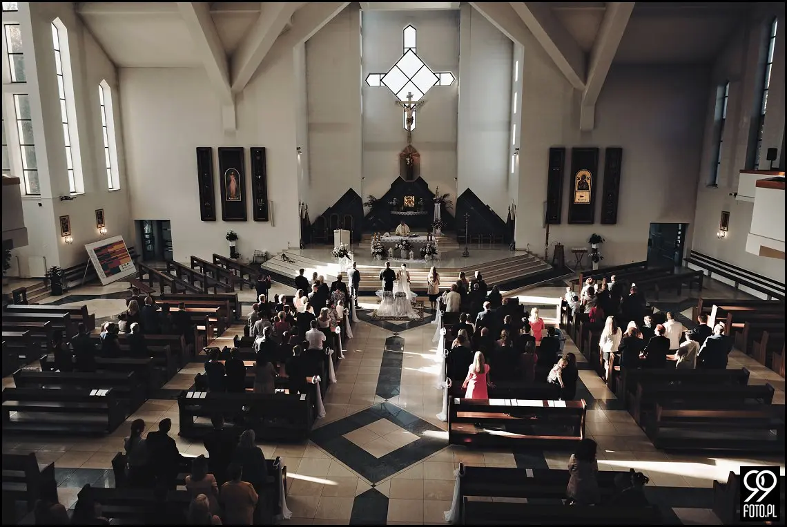 Zielone Wzgórze Koniusza, fotograf ślubny Proszowice, garbus do ślubu