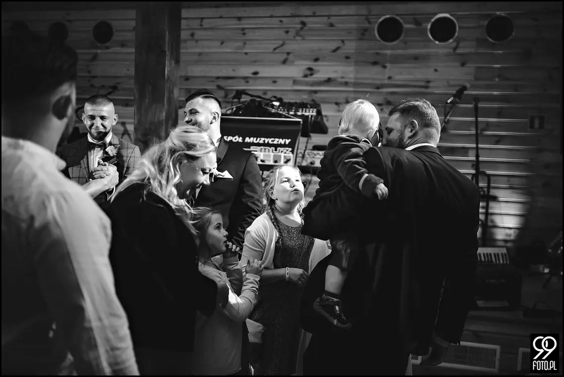 Zielone Wzgórze Koniusza, fotograf ślubny Proszowice, garbus do ślubu