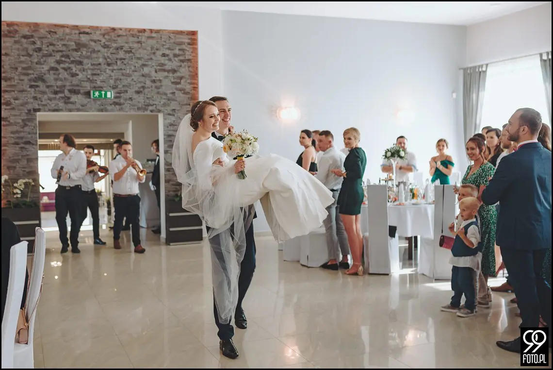 wesele Euforia Myślenice, plener Ślubny Dwór Mogilany, dobry fotograf Kraków