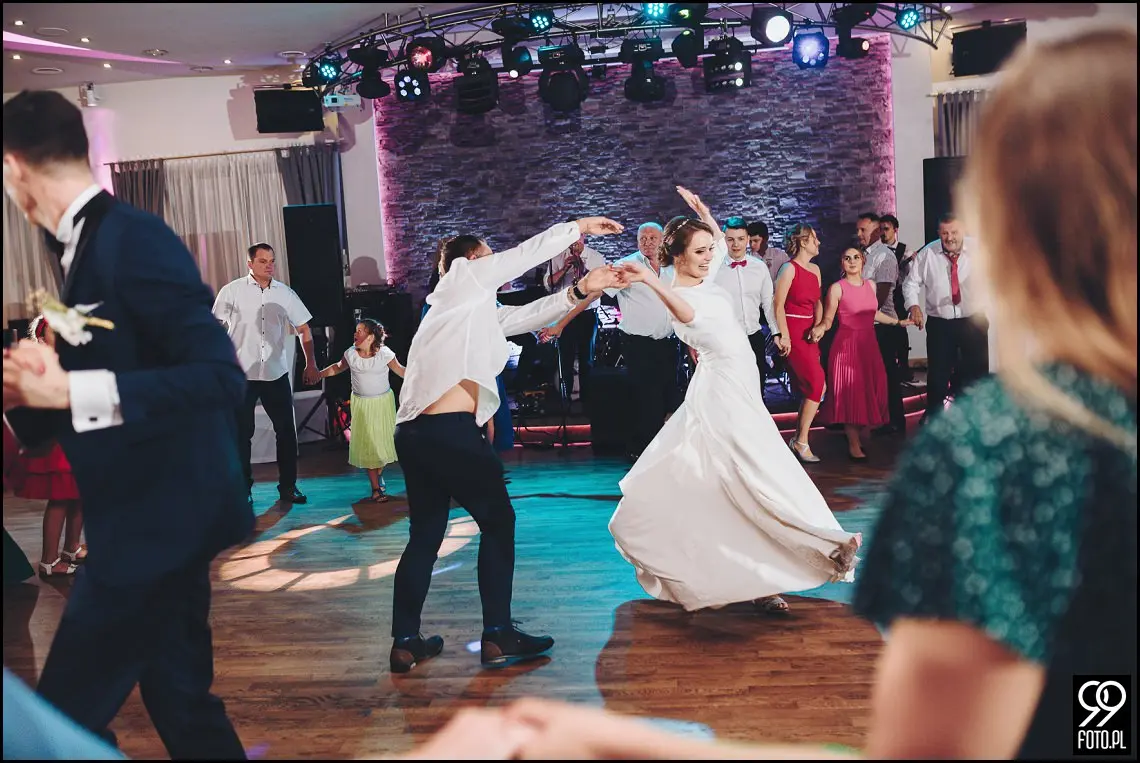 wesele Euforia Myślenice, plener Ślubny Dwór Mogilany, dobry fotograf Kraków