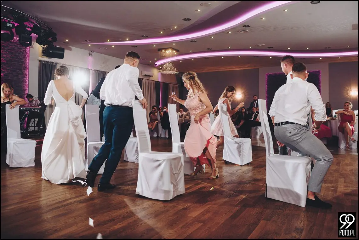 wesele Euforia Myślenice, plener Ślubny Dwór Mogilany, dobry fotograf Kraków