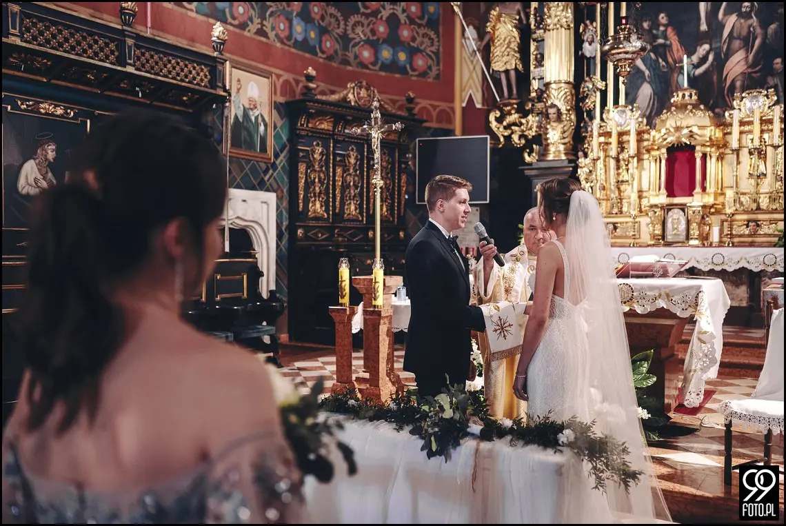 wesele w stylu boho, wesele w stodole, ślub w klimacie rustykalnym