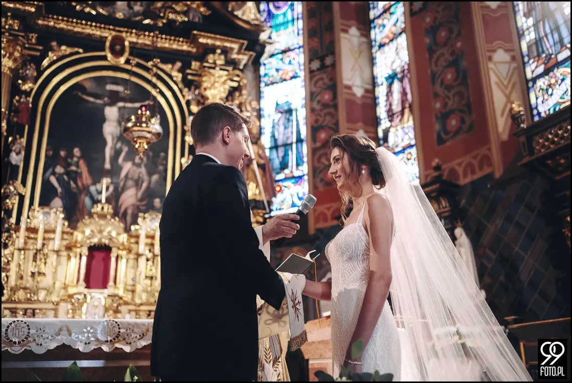 wesele w stylu boho, wesele w stodole, ślub w klimacie rustykalnym