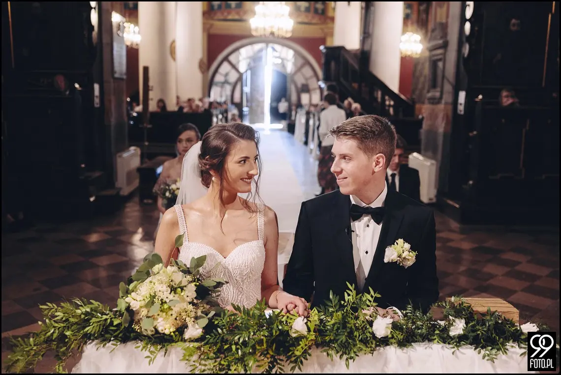 wesele w stylu boho, wesele w stodole, ślub w klimacie rustykalnym