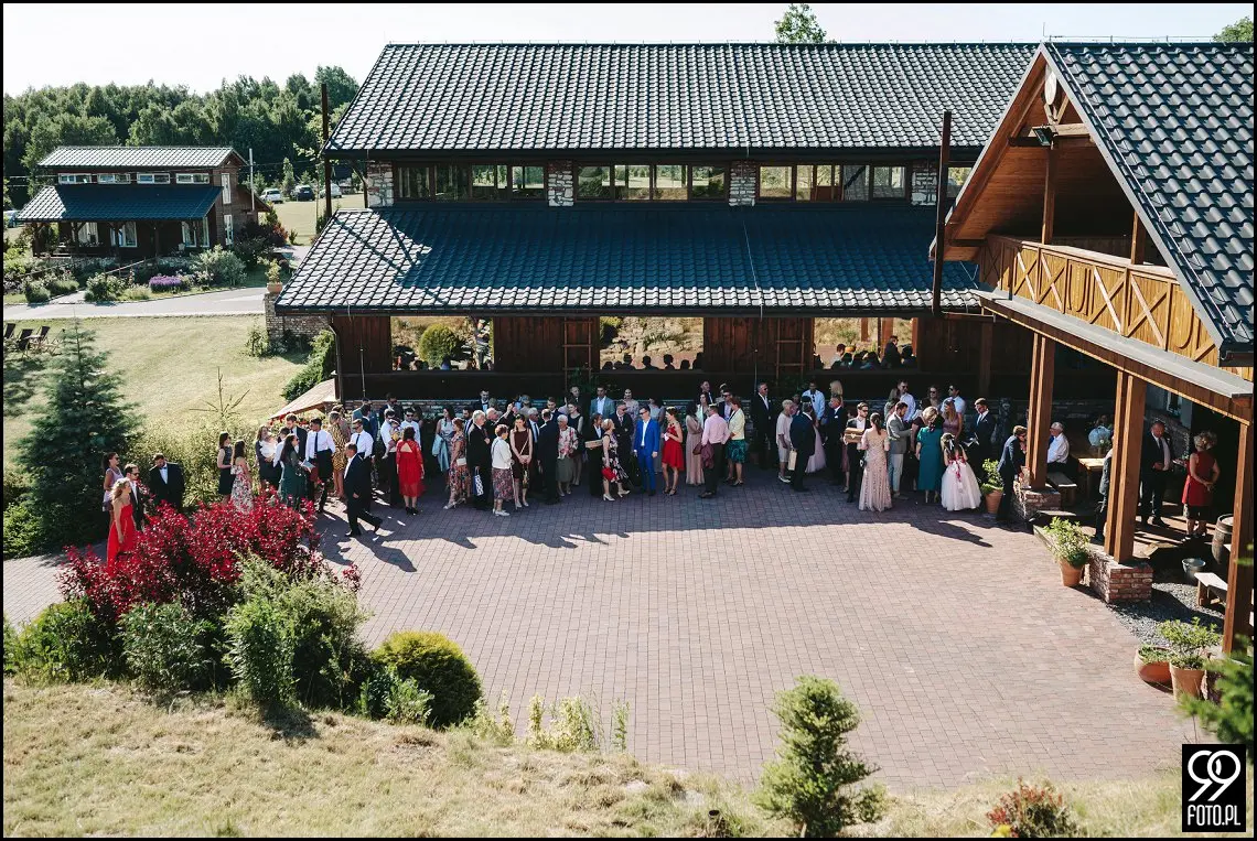 wesele w stylu boho, wesele w stodole, ślub w klimacie rustykalnym