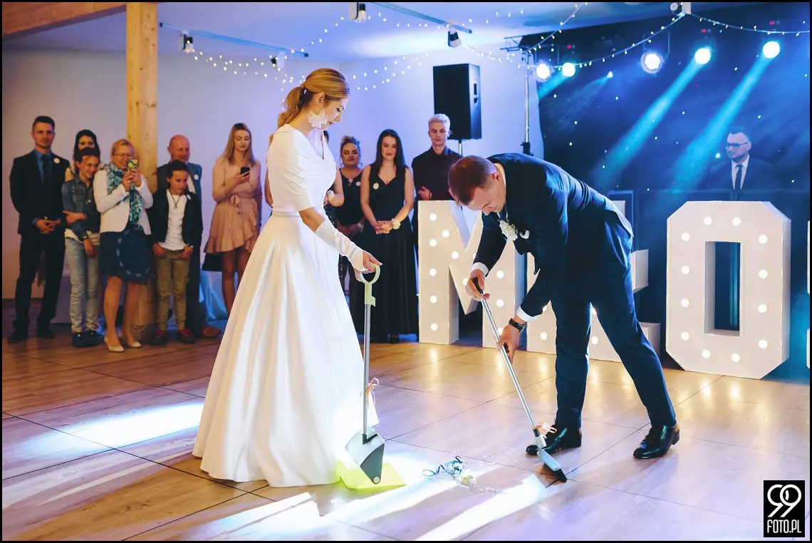 Hotel żywiecki, sala weselna Przyłękówka, wesele w Beskidach