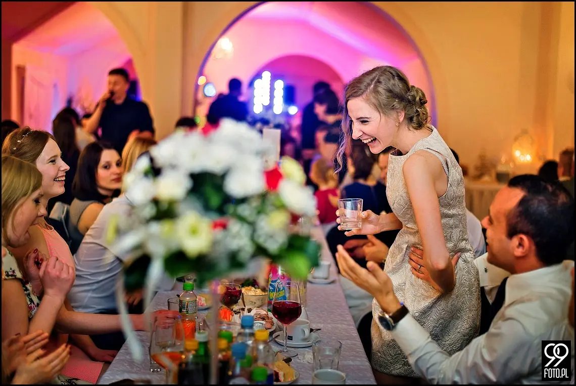 fotograf na wesele kraków, zdjęcia ślubne w domu weselnym u niedźwiedzia, fotograf na wesele kraków