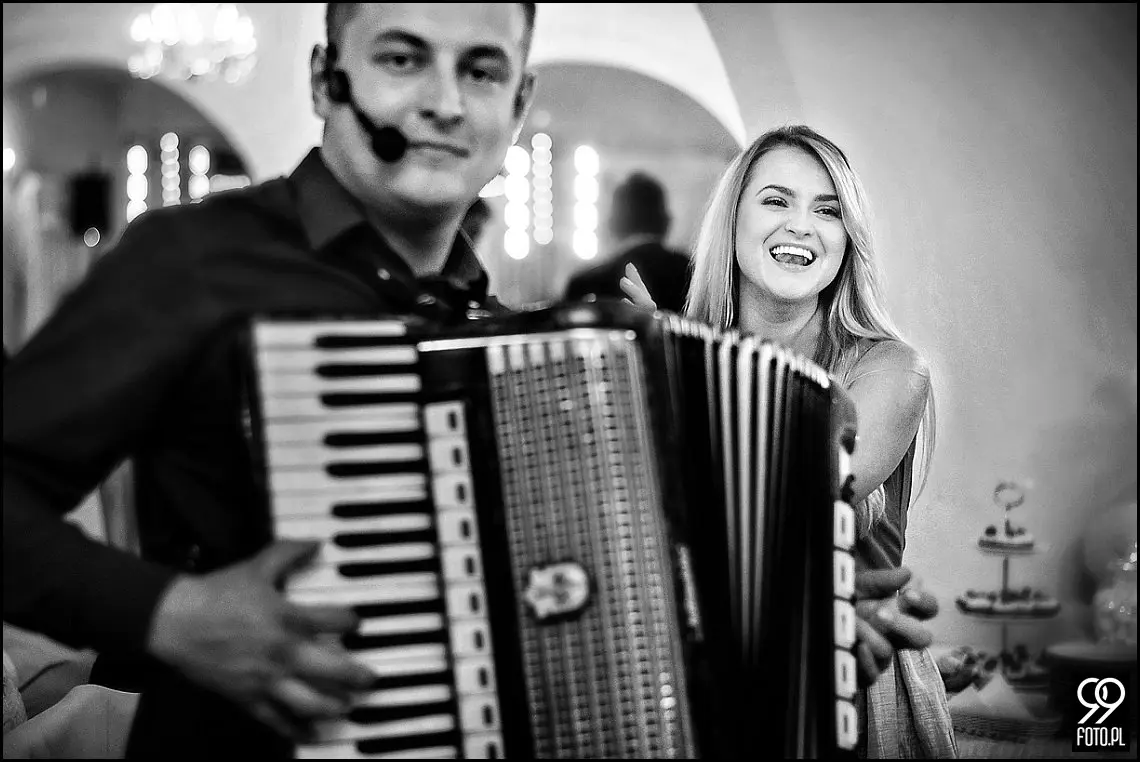 fotograf na wesele kraków, zdjęcia ślubne w domu weselnym u niedźwiedzia, fotograf na wesele kraków
