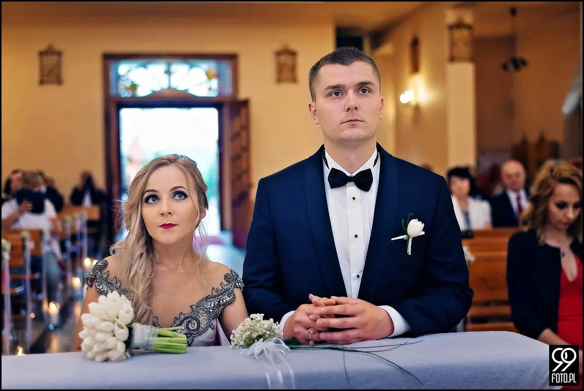 fotograf na wesele kraków,reportaż ślubny kraków,zdjęcia ślubne dom weselny karolinka