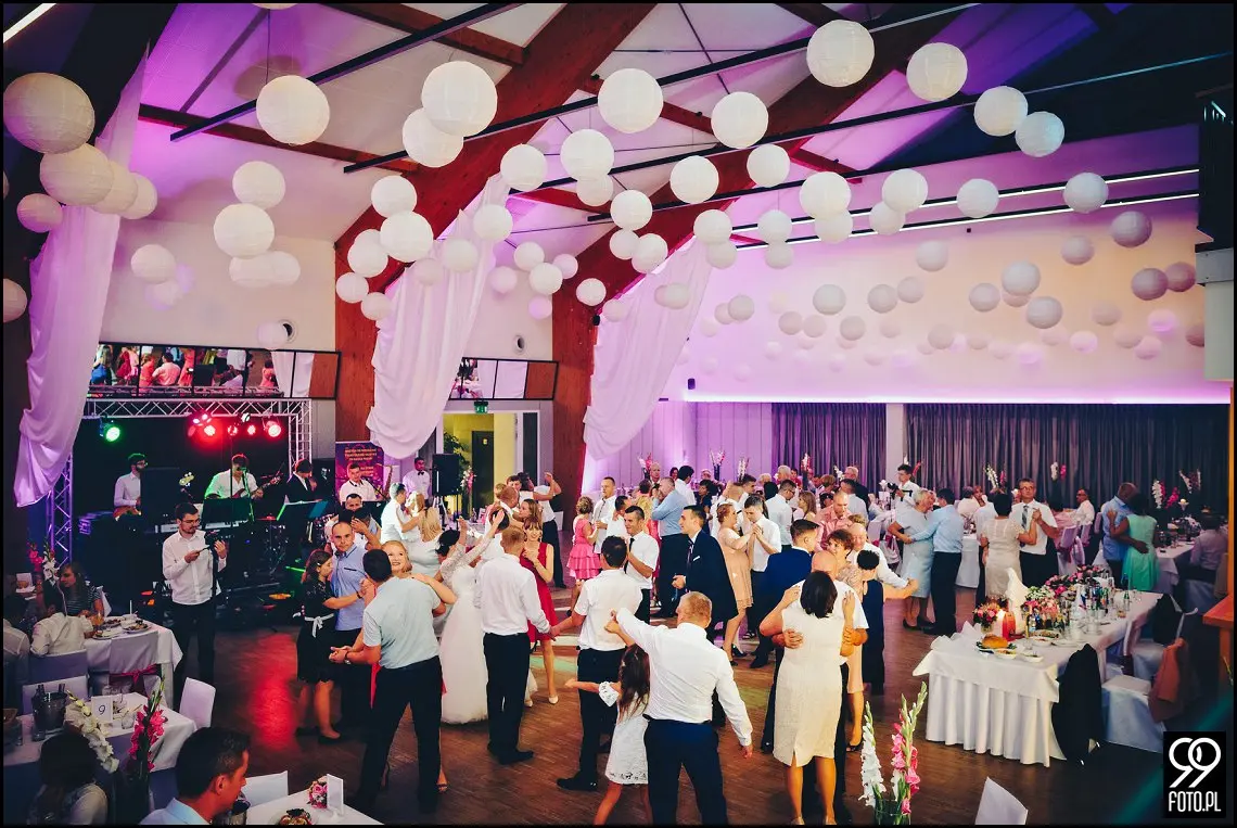 sala weselna nedan pcim,sala bankietowa jordanów,fotograf na wesele