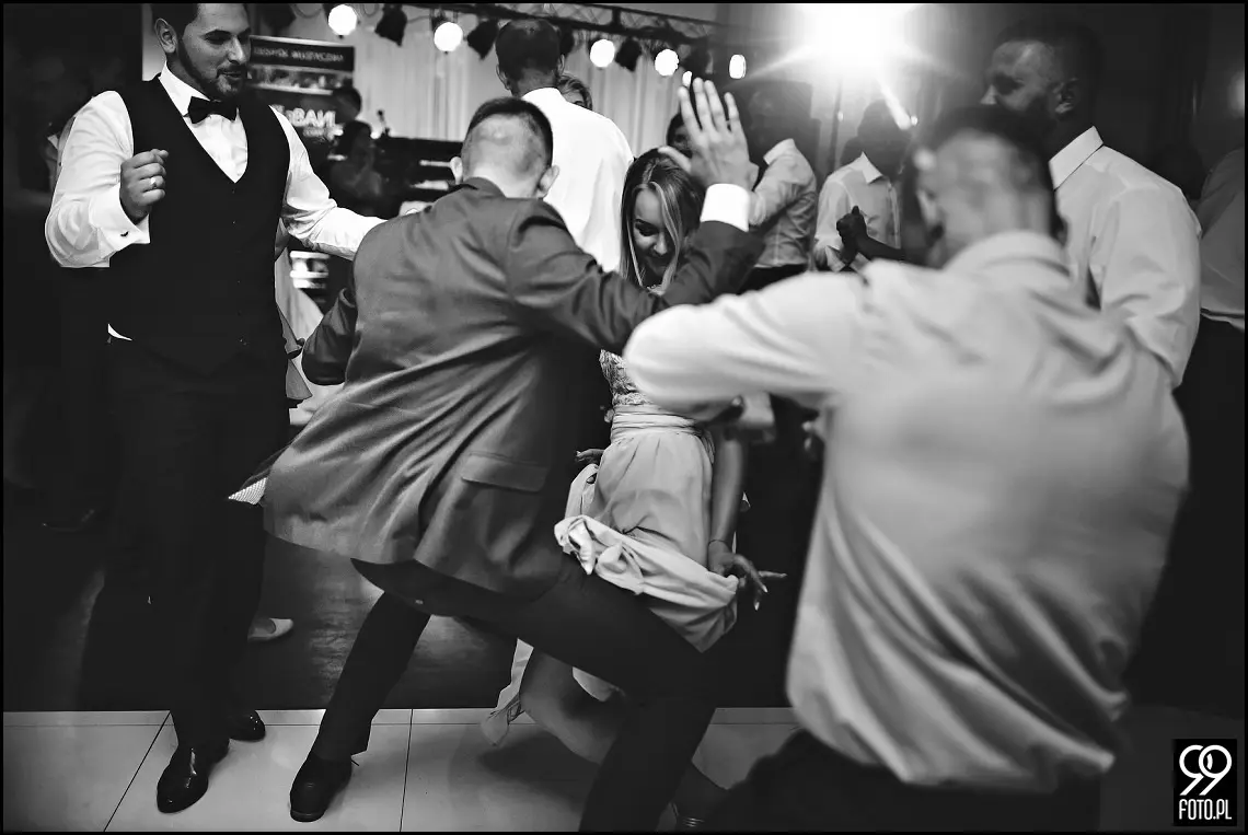 Reportaż ślubny Hotel Junior Kraków, fotograf na wesele Skawina