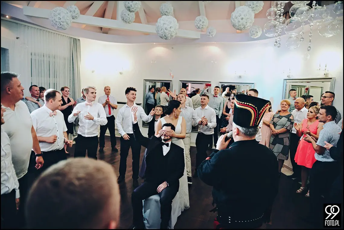 Reportaż ślubny Hotel Junior Kraków, fotograf na wesele Skawina