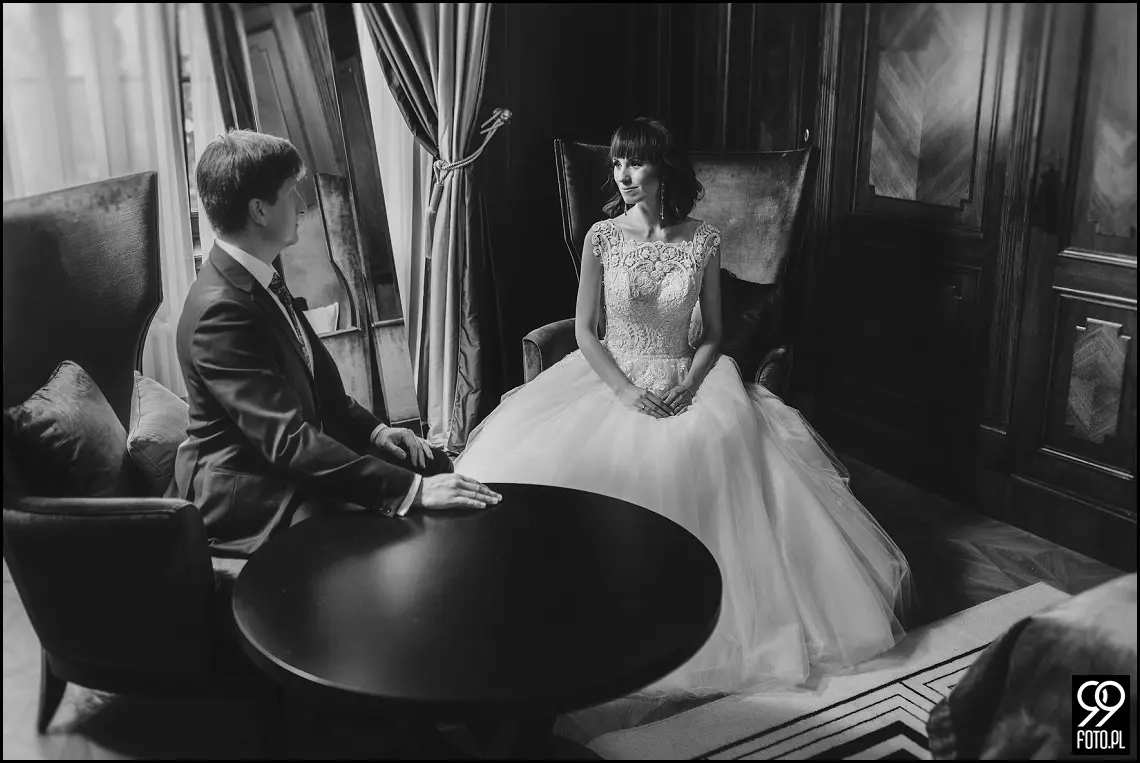 Pałac Goetz Brzesko, eleganckie wesele w pałacu, plener ślubny marzeń
