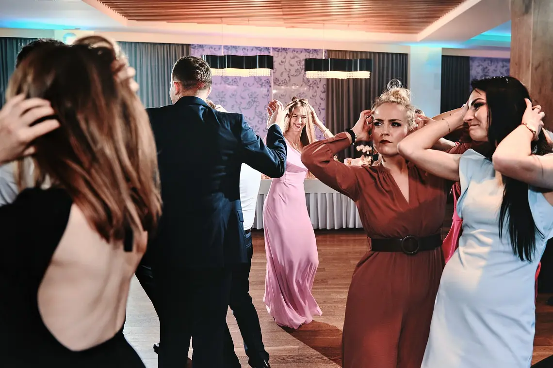 miejsca, wydarzenia, emocje w fotografii ślubnej