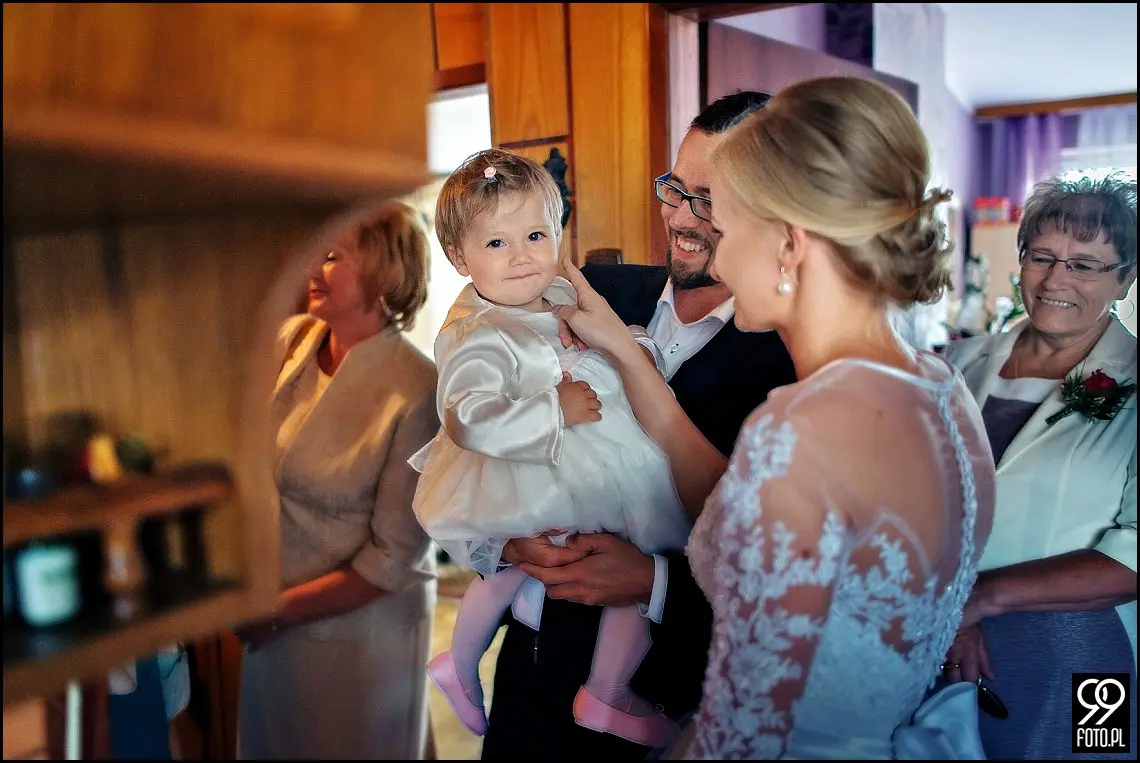 zdjęcia ślubne restauracja magnolia budzów,fotograf na wesele stronie,fotograf na ślub zakrzów