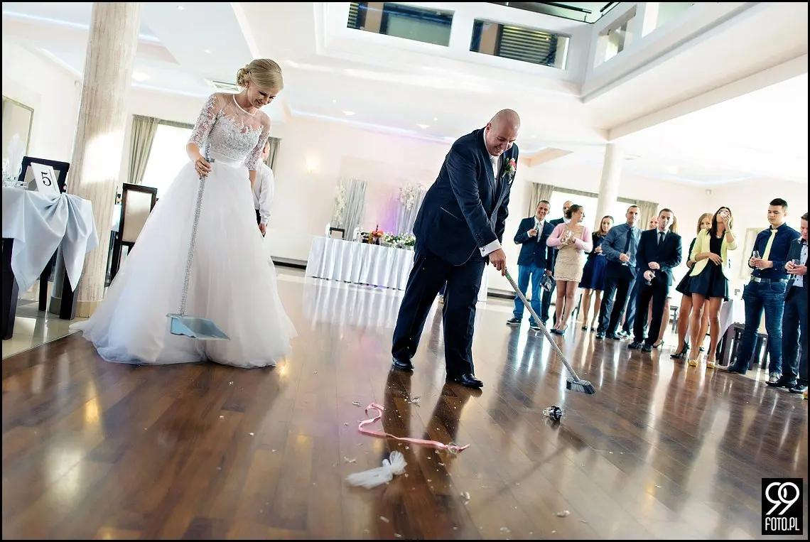 zdjęcia ślubne restauracja magnolia budzów,fotograf na wesele stronie,fotograf na ślub zakrzów
