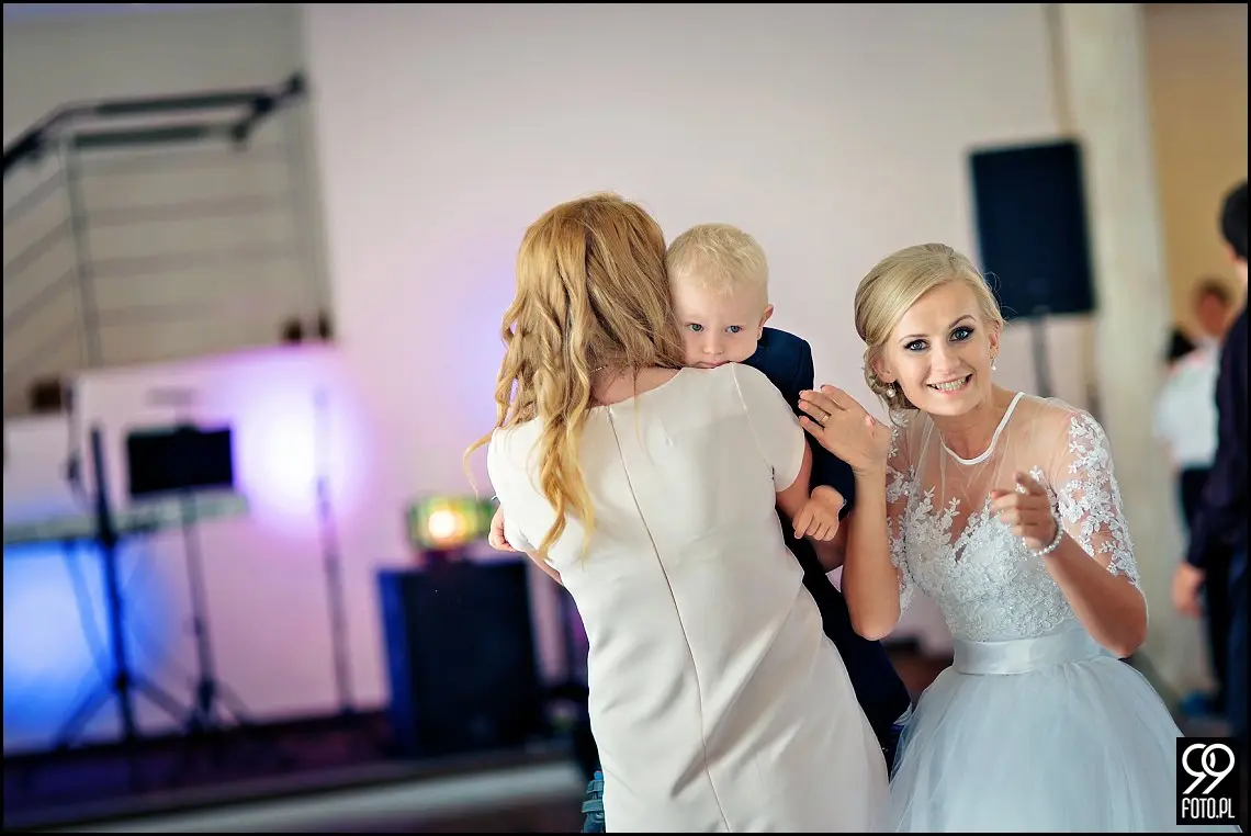 zdjęcia ślubne restauracja magnolia budzów,fotograf na wesele stronie,fotograf na ślub zakrzów