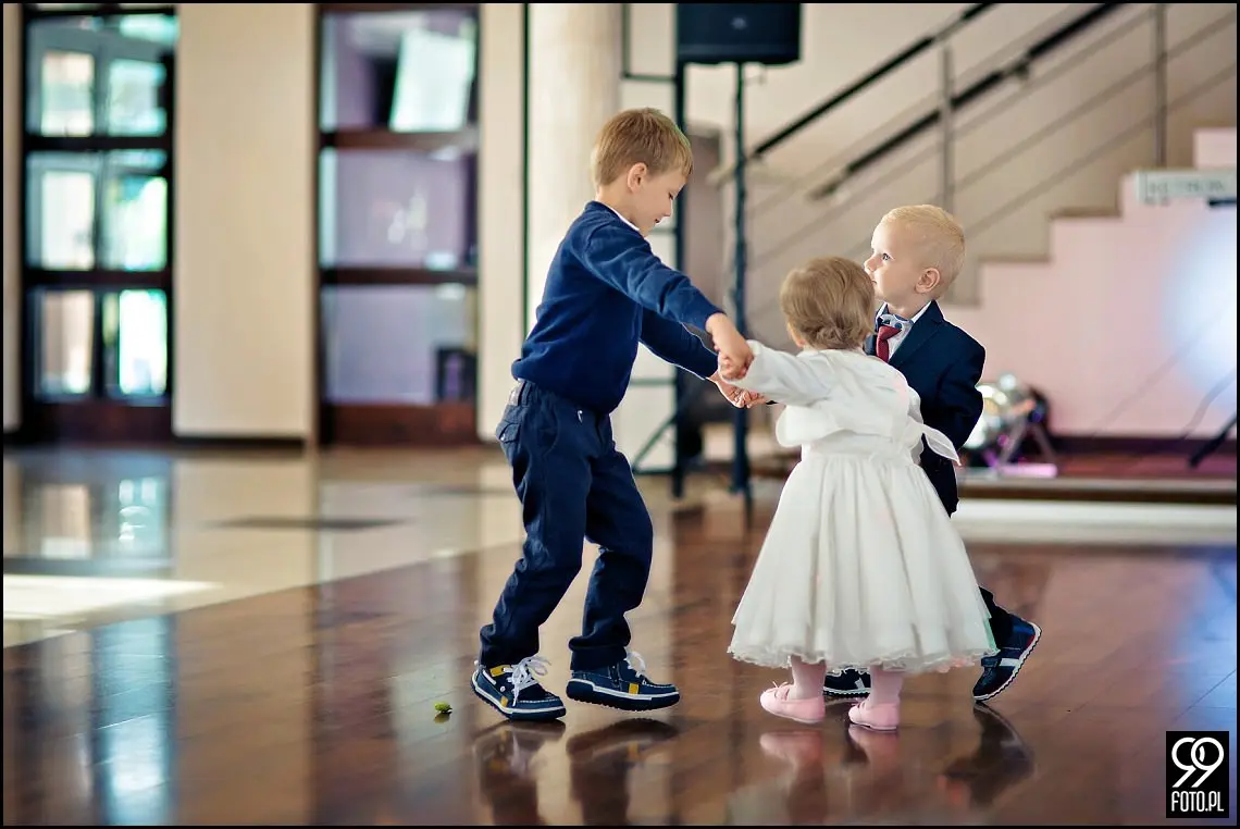 zdjęcia ślubne restauracja magnolia budzów,fotograf na wesele stronie,fotograf na ślub zakrzów