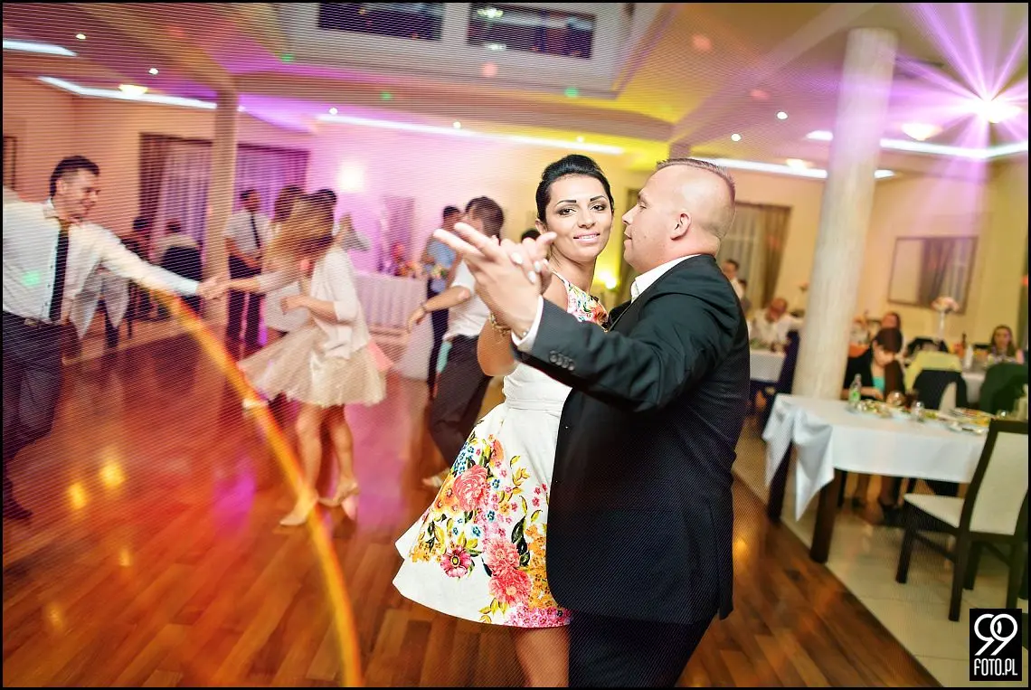 zdjęcia ślubne restauracja magnolia budzów,fotograf na wesele stronie,fotograf na ślub zakrzów