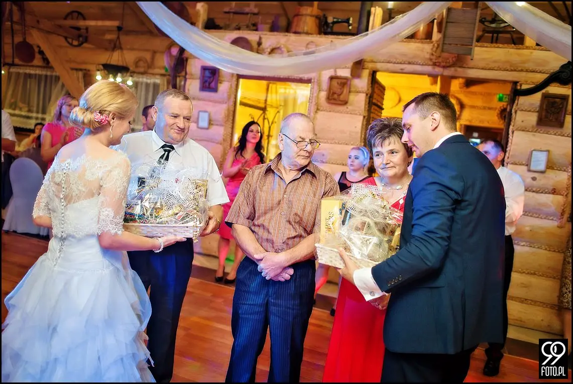 fotograf na ślub faściszowa,zdjęcia ślubne zakliczyn,restauracja modrzewiowe wzgórze