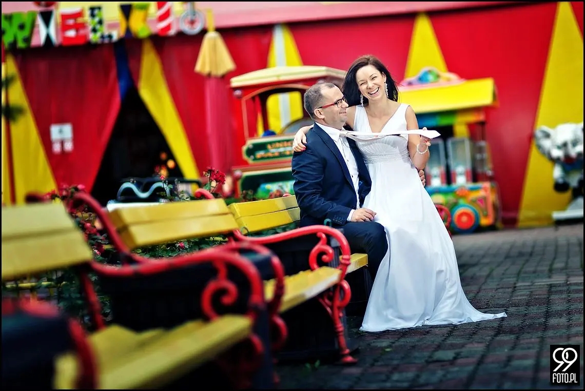 plener poślubny rabkoland,zdjęcia ślubne wesołe miasteczko,fotograf na wesele rabka zdrój