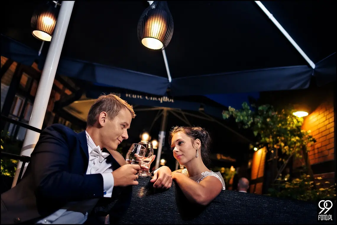 plener ślubny kraków,zdjęcia ślubne kładka bernatka