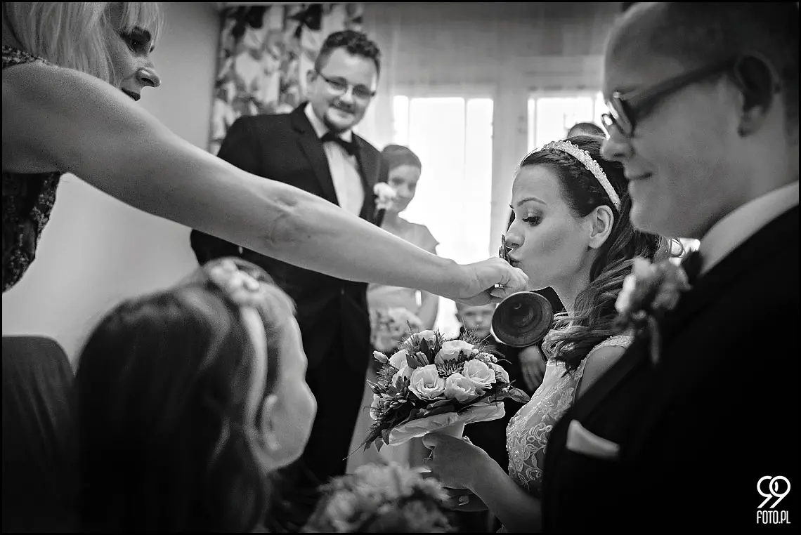 fotograf na wesele kraków,zdjęcia ślubne w restauracji zajazd polesie