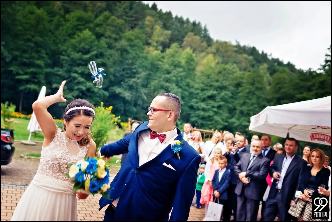 fotograf na wesele kraków,zdjęcia ślubne w restauracji zajazd polesie