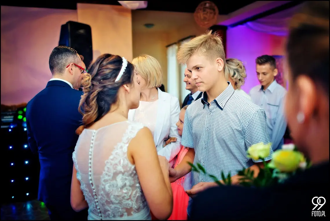 fotograf na wesele kraków,zdjęcia ślubne w restauracji zajazd polesie