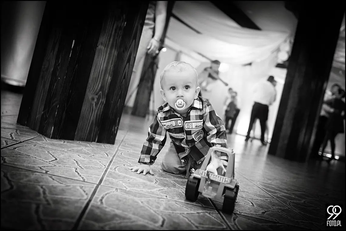 fotograf na wesele kraków,zdjęcia ślubne w restauracji zajazd polesie