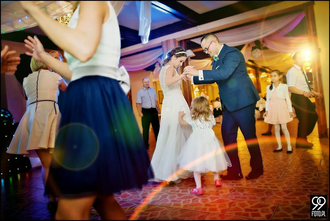 fotograf na wesele kraków,zdjęcia ślubne w restauracji zajazd polesie