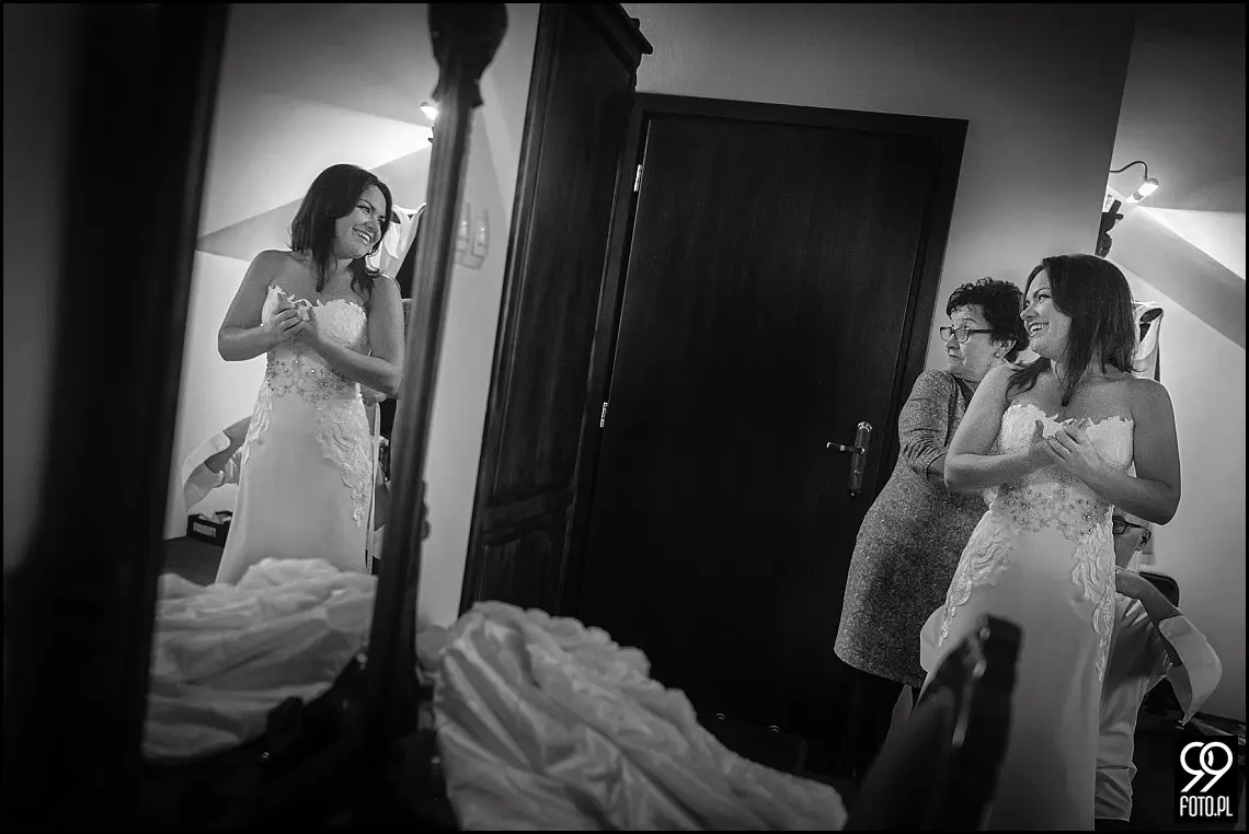 zdjęcia ślubne folwark stara winiarnia,fotograf na ślub mszana dolna,fotograf na ślub cywilny