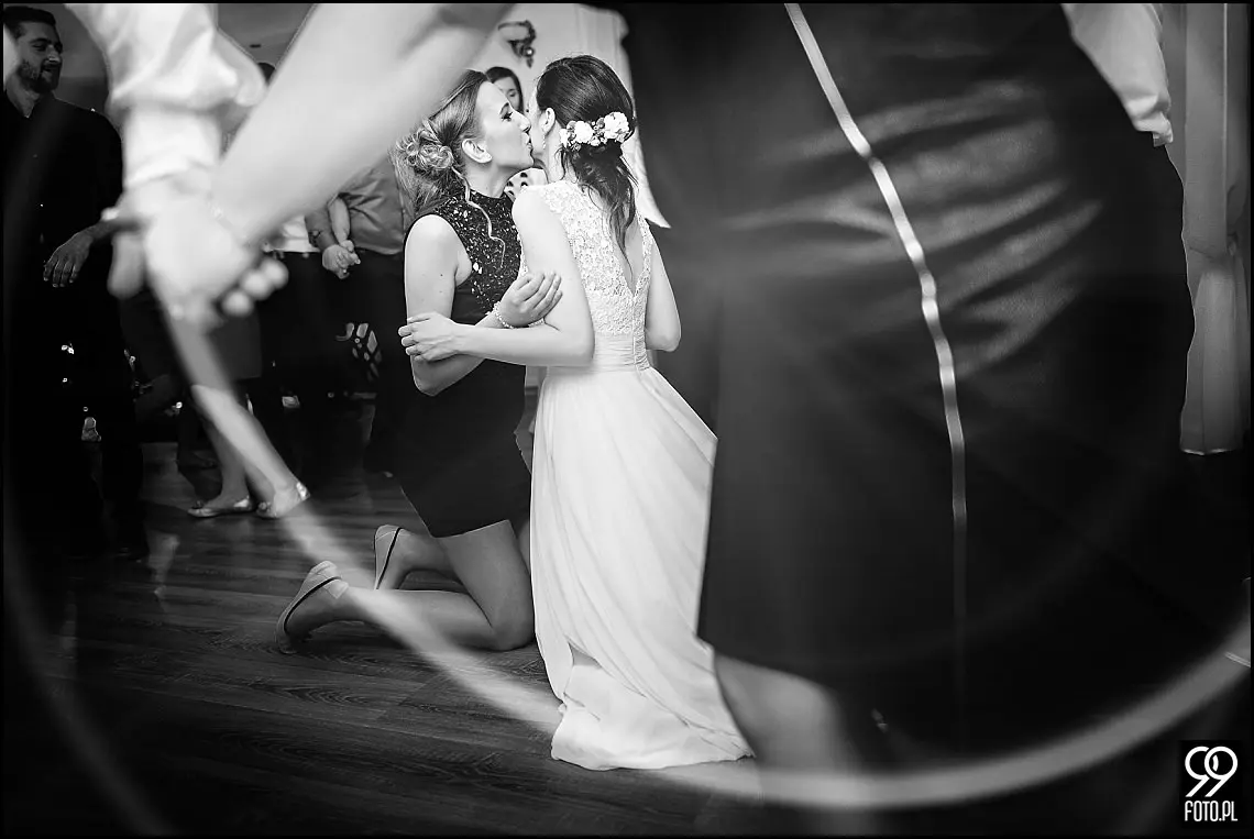 fotograf na wesele tarnów, fotograf na wesele willa podlesie, reportaż ślubny kraków