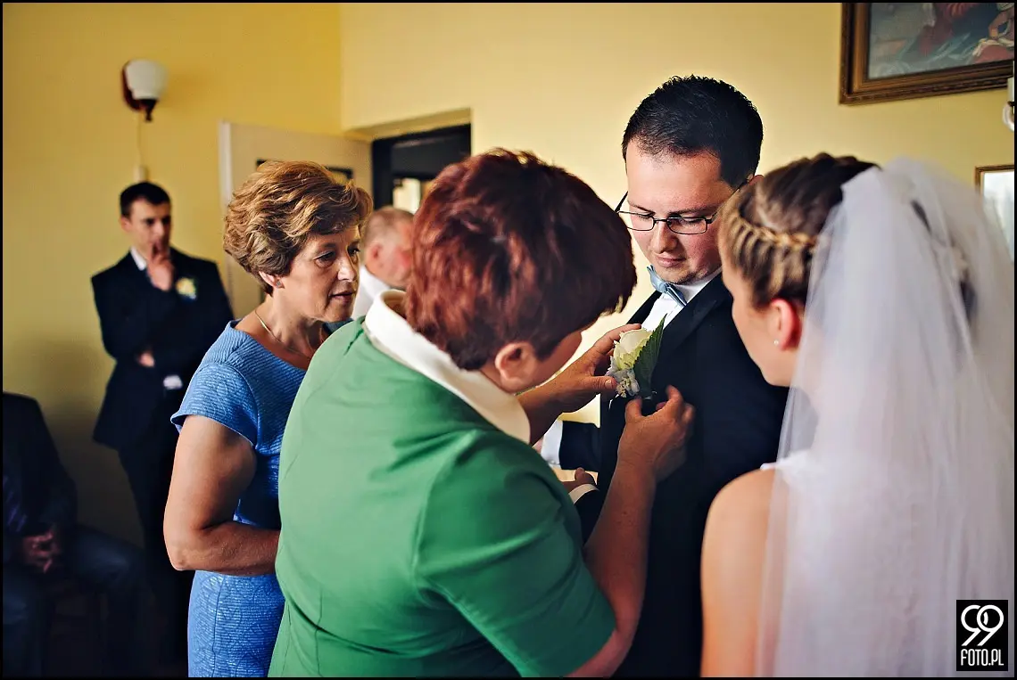 fotograf na wesele kraków,reportaż ślubny bolechowiece,dom weselny u niedźwiedzia