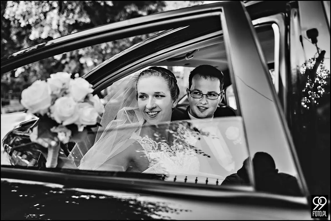 fotograf na wesele kraków,reportaż ślubny bolechowiece,dom weselny u niedźwiedzia