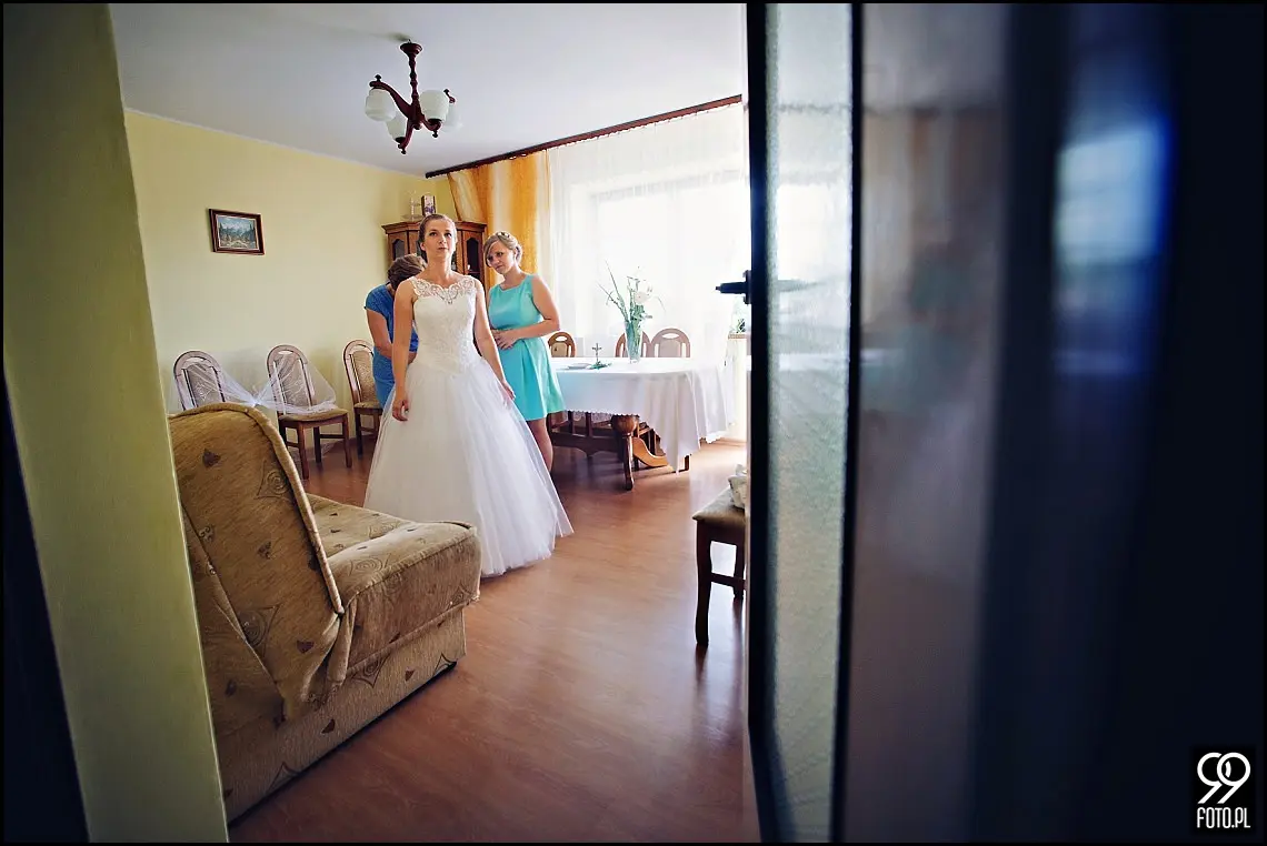 fotograf na wesele kraków,reportaż ślubny bolechowiece,dom weselny u niedźwiedzia