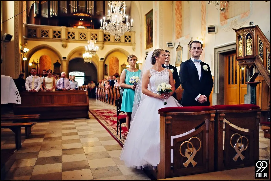 fotograf na wesele kraków,reportaż ślubny bolechowiece,dom weselny u niedźwiedzia