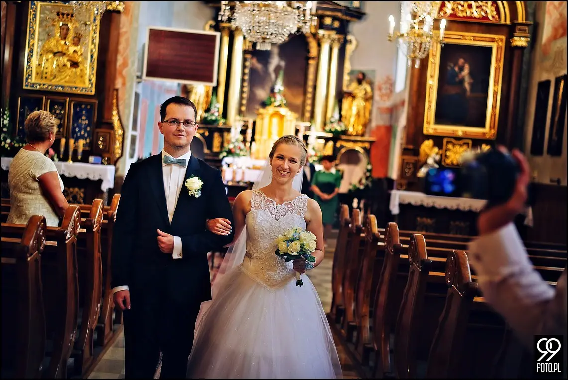 fotograf na wesele kraków,reportaż ślubny bolechowiece,dom weselny u niedźwiedzia