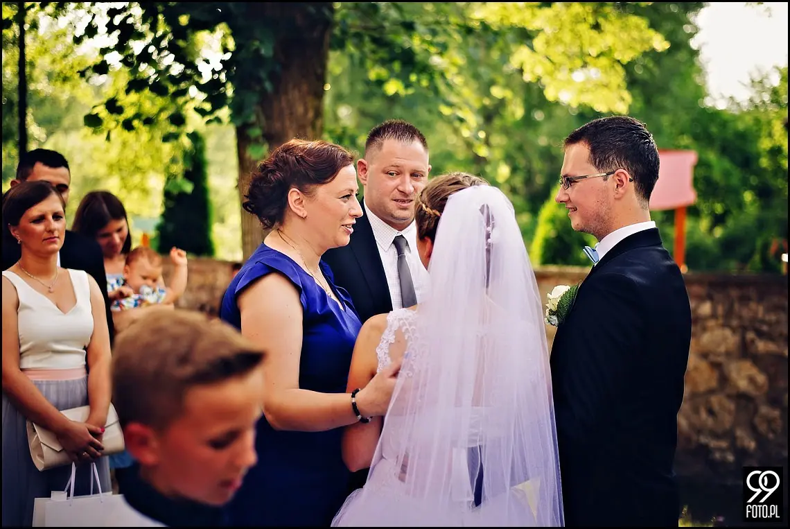 fotograf na wesele kraków,reportaż ślubny bolechowiece,dom weselny u niedźwiedzia