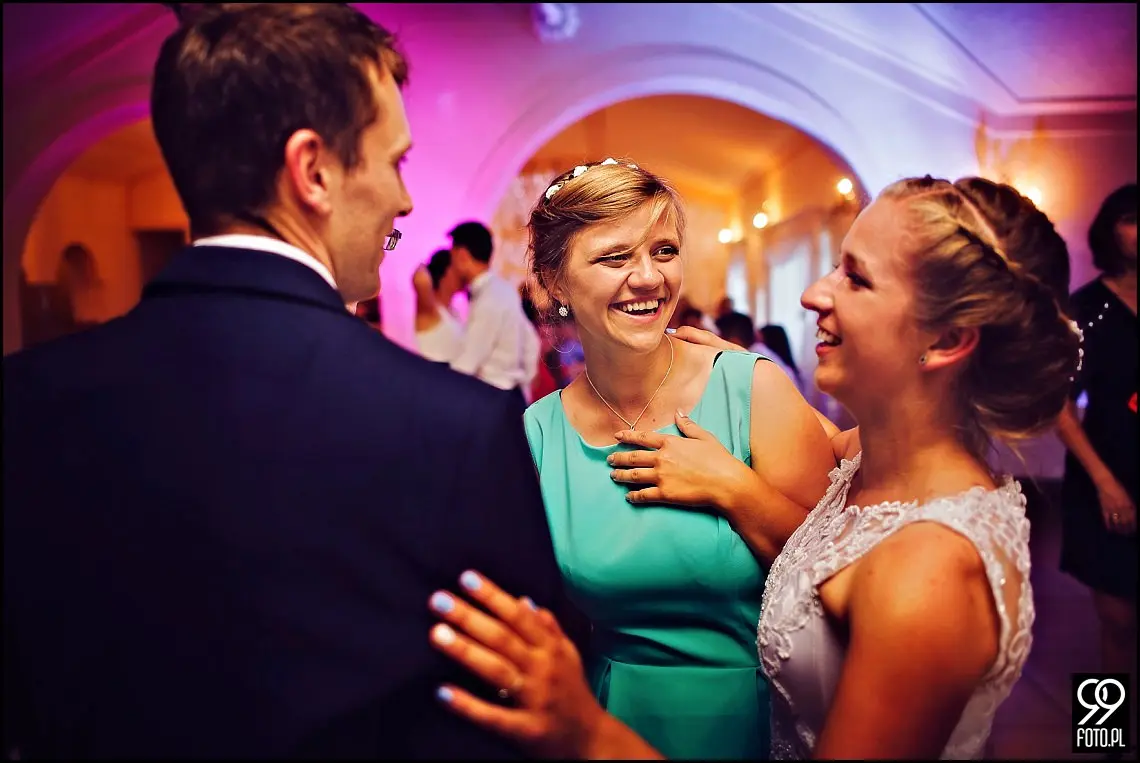 fotograf na wesele kraków,reportaż ślubny bolechowiece,dom weselny u niedźwiedzia