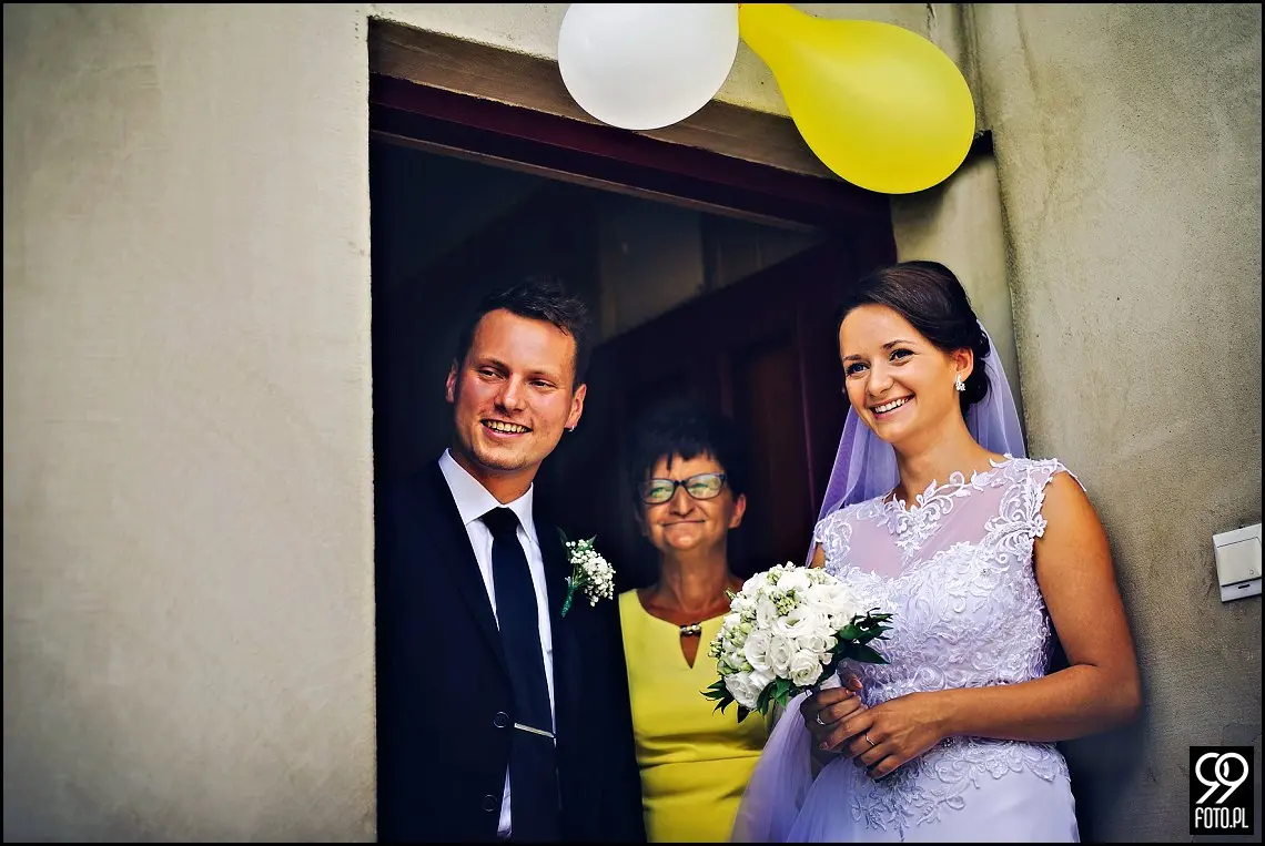 reportaż ślubny kraków,zdjęcia ślubne osp trzemeśnia