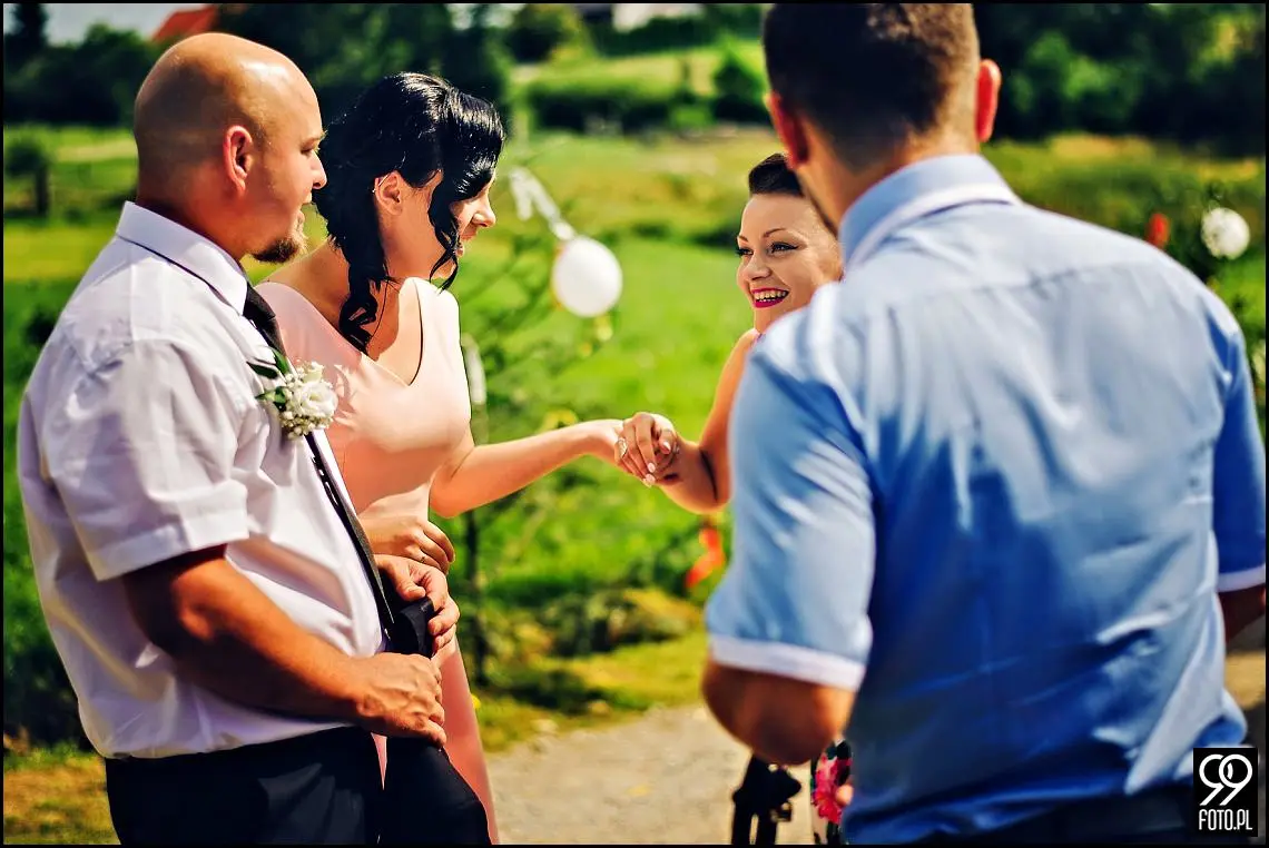 reportaż ślubny kraków,zdjęcia ślubne osp trzemeśnia