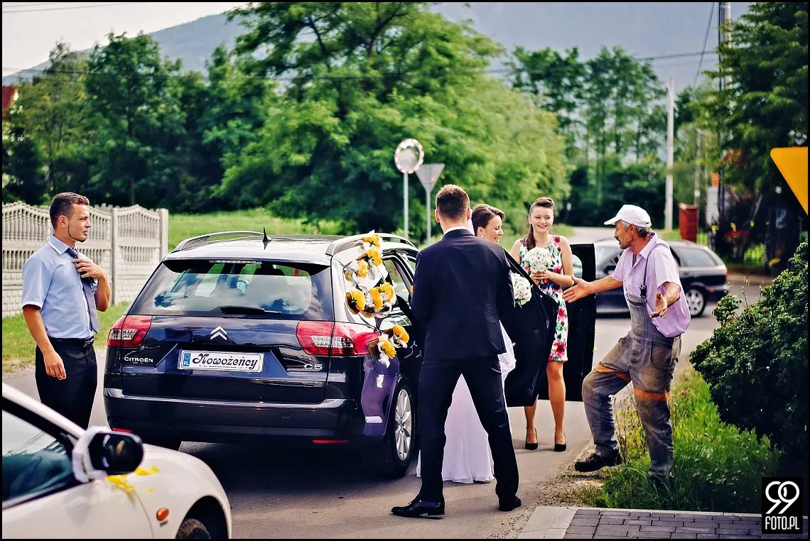 reportaż ślubny kraków,zdjęcia ślubne osp trzemeśnia