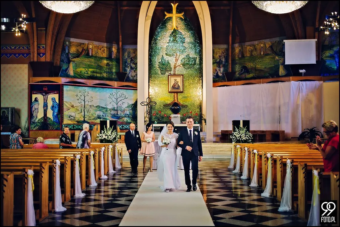 reportaż ślubny kraków,zdjęcia ślubne osp trzemeśnia