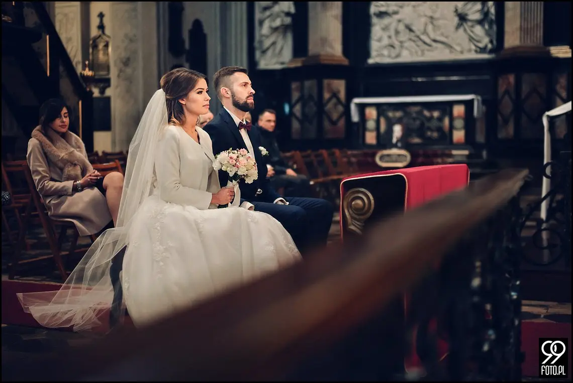 reportaż ślubny kościół Świętej anny kraków,zdjęcia ślubne hotel europejski