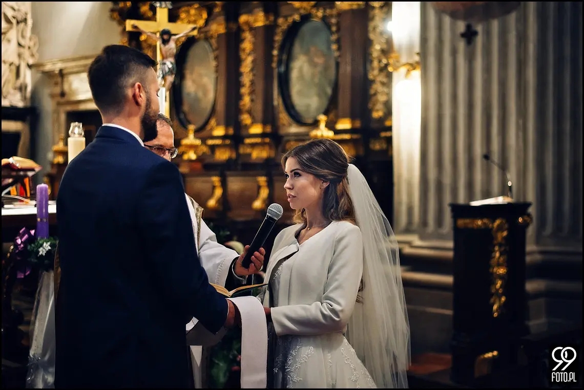 reportaż ślubny kościół Świętej anny kraków,zdjęcia ślubne hotel europejski