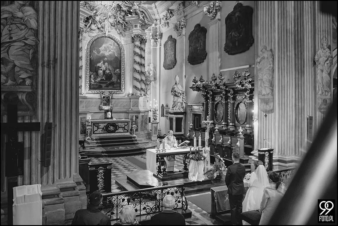 reportaż ślubny kościół Świętej anny kraków,zdjęcia ślubne hotel europejski